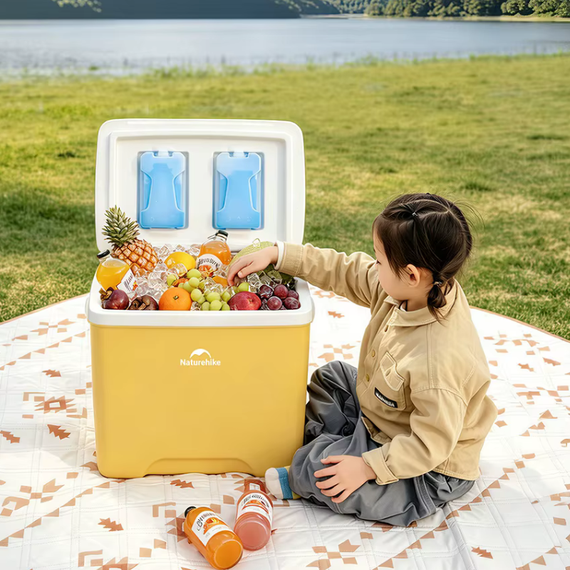 Naturehike velký chladící box 32l - béžový